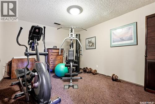 727 Tobin Terrace, Saskatoon, SK - Indoor Photo Showing Gym Room