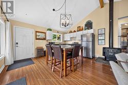 Dining Area - 