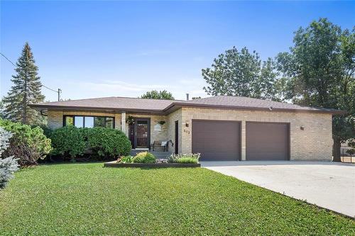 202 Second Street E, Landmark, MB - Outdoor