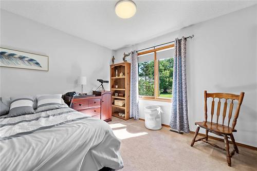 202 Second Street E, Landmark, MB - Indoor Photo Showing Bedroom