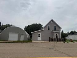 248 Cameron Street W  Oak Lake, MB R0M 1P0
