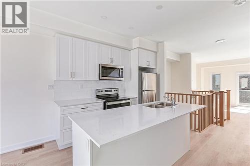 5 Winters Crescent, Collingwood, ON - Indoor Photo Showing Kitchen With Double Sink With Upgraded Kitchen