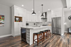 1040 Jenkins Ave Langford, BC V9B 2N7
