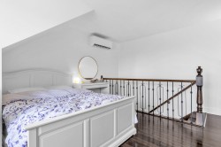 Mezzanine - 