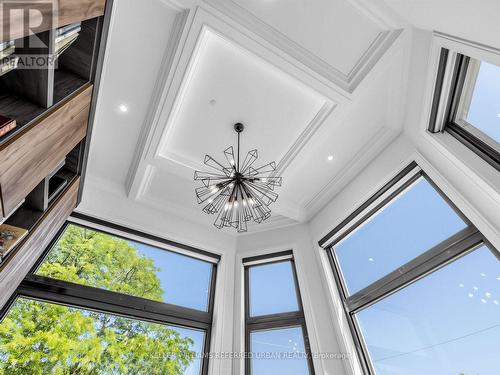 35 Lloydminster Crescent, Toronto, ON - Indoor Photo Showing Other Room