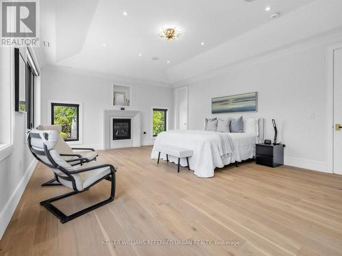 35 Lloydminster Crescent, Toronto, ON - Indoor Photo Showing Bedroom