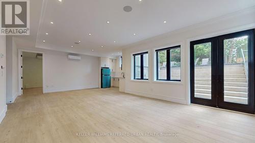 35 Lloydminster Crescent, Toronto, ON - Indoor Photo Showing Other Room