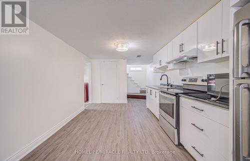 161 Kipling Avenue, Kitchener, ON - Indoor Photo Showing Kitchen