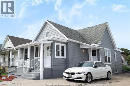 935 LANGLOIS AVENUE Unit# LOWER , Windsor, Ontario N9A 2H2 4