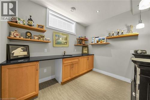 12 Ellington Place, Brantford, ON - Indoor