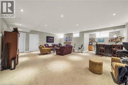 12 Ellington Place, Brantford, ON - Indoor