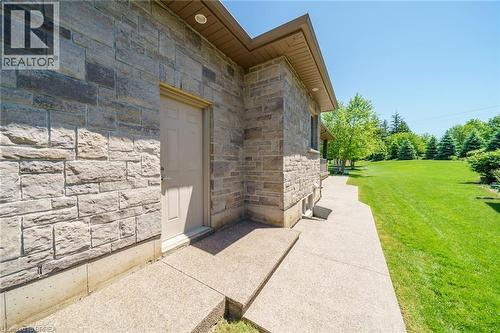 12 Ellington Place, Brantford, ON - Outdoor