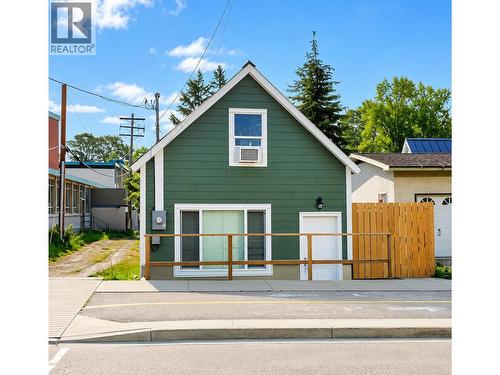 2342 Washington Street  Rossland, BC V0G 1Y0
