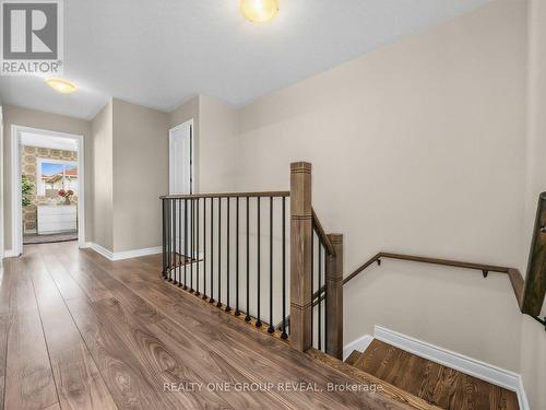 6122 Coxswain Crescent, Mississauga, ON - Indoor Photo Showing Other Room