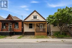 1062 CANNON STREET E  Hamilton, ON L8L 2H8