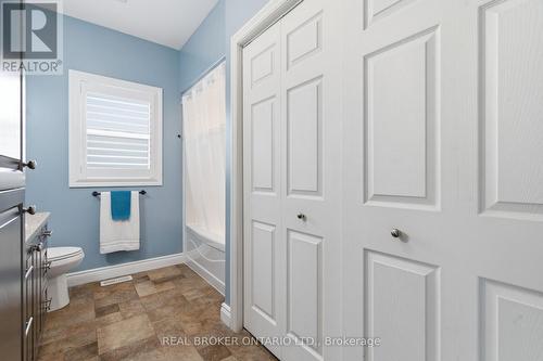155 South Street S, Goderich, ON - Indoor