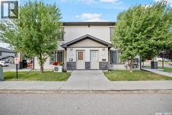 5 5011 James Hill ROAD  Regina, SK S4W 0B9