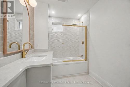 4 piece Bathroom on the main - 2238 Utah Street, Ottawa, ON - Indoor Photo Showing Bathroom