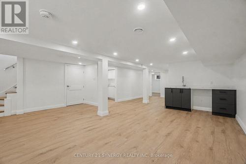 Wet bar/ In law-suite potential - 2238 Utah Street, Ottawa, ON - Indoor Photo Showing Other Room