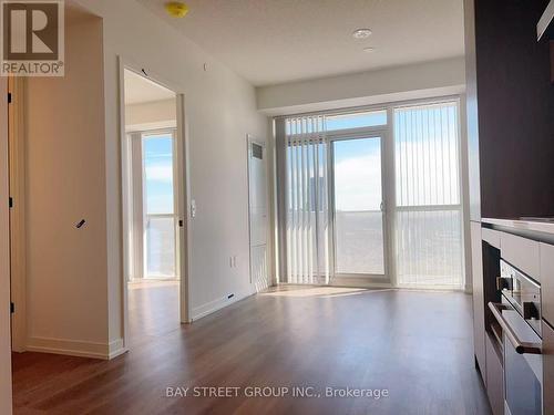 4208 - 28 Interchange Way, Vaughan, ON - Indoor Photo Showing Other Room