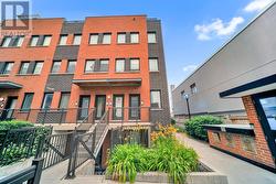 29 - 869 WILSON AVENUE Toronto, ON M3K 0A4
