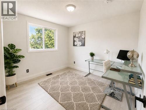 84 Elgar Avenue, Hamilton, ON - Indoor Photo Showing Other Room