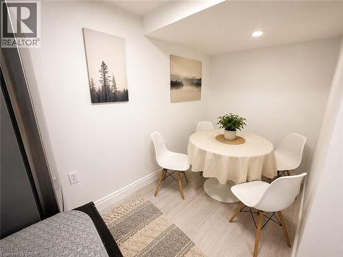 84 Elgar Avenue, Hamilton, ON - Indoor Photo Showing Dining Room