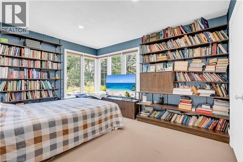 1356 Oak Lane, Mississauga, ON - Indoor Photo Showing Bedroom