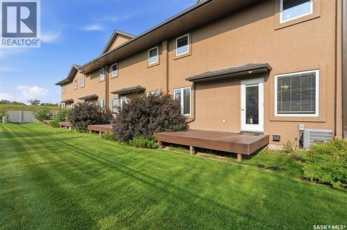 14 502 Rempel Manor, Saskatoon, SK - Outdoor With Deck Patio Veranda With Exterior