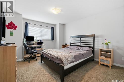 14 502 Rempel Manor, Saskatoon, SK - Indoor Photo Showing Bedroom