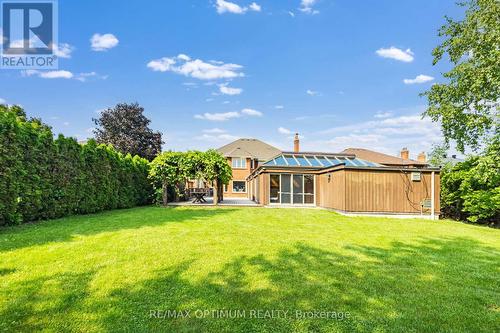 Private landscaped yard, no rear neighbours - 5859 Riverside Place, Mississauga, ON - Outdoor