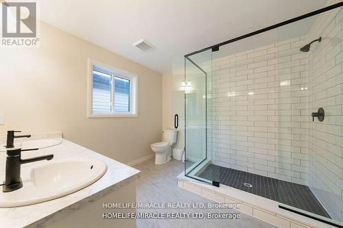 139 Siebert Avenue, Kitchener, ON - Indoor Photo Showing Bathroom