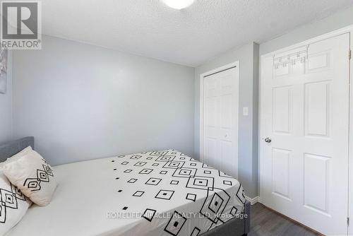 33 Remple Court, Cambridge, ON - Indoor Photo Showing Bedroom
