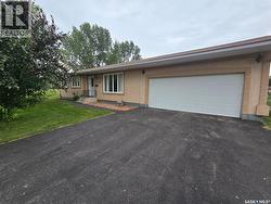 171 Lowestoft STREET Grayson, SK S0A 1E0