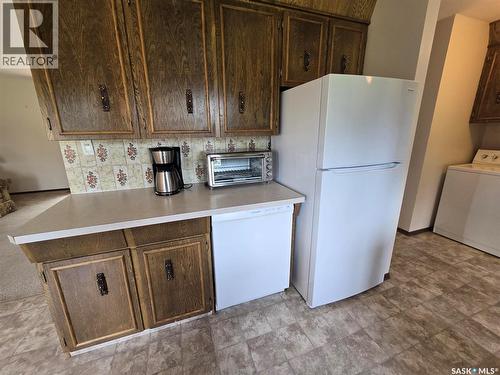 171 Lowestoft Street, Grayson, SK - Indoor