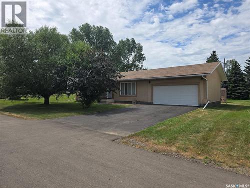 171 Lowestoft Street, Grayson, SK - Outdoor
