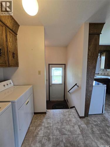 171 Lowestoft Street, Grayson, SK - Indoor Photo Showing Laundry Room