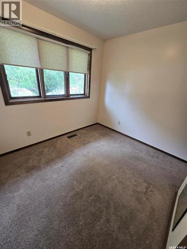 171 Lowestoft Street, Grayson, SK - Indoor Photo Showing Other Room