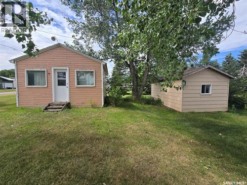 171 Lowestoft Street, Grayson, SK - Outdoor