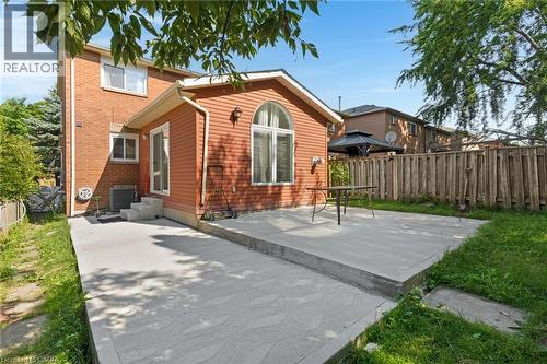 100 Anglerock Drive, Cambridge, ON - Outdoor
