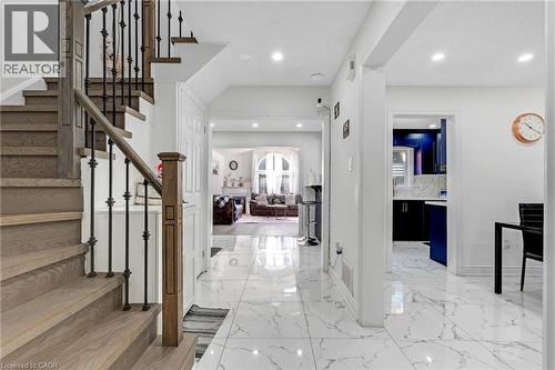 100 Anglerock Drive, Cambridge, ON - Indoor Photo Showing Other Room