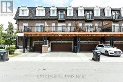 17 GILFORD STREET Brampton, ON L6X 0E4