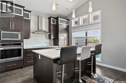 3821 Goldfinch Way, Regina, SK - Indoor Photo Showing Kitchen With Upgraded Kitchen