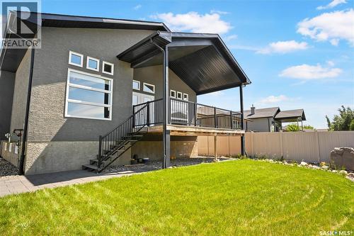 3821 Goldfinch Way, Regina, SK - Outdoor