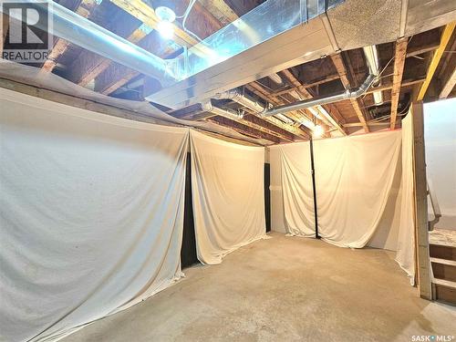 1415 Hunter Road, Saskatoon, SK - Indoor Photo Showing Basement
