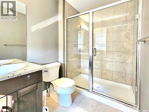 1415 Hunter Road, Saskatoon, SK - Indoor Photo Showing Bathroom