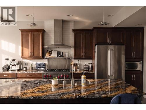 1870 Rosealee Lane Unit# 34, West Kelowna, BC - Indoor Photo Showing Kitchen