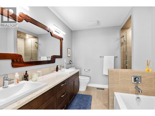 1870 Rosealee Lane Unit# 34, West Kelowna, BC - Indoor Photo Showing Bathroom