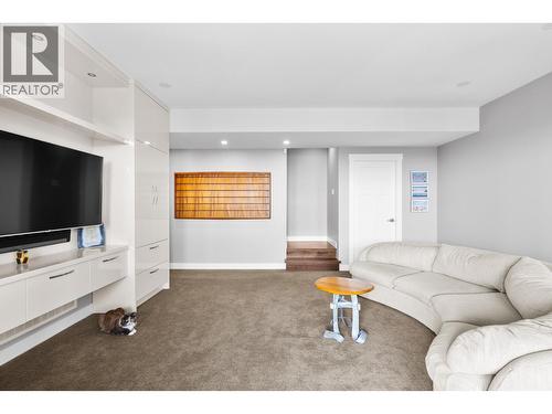 1870 Rosealee Lane Unit# 34, West Kelowna, BC - Indoor Photo Showing Living Room
