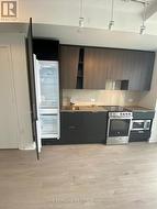 1709 - 3900 CONFEDERATION PARKWAY Mississauga, ON L5B 0M3